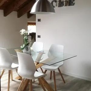 Relais + Private Parking Apartmán